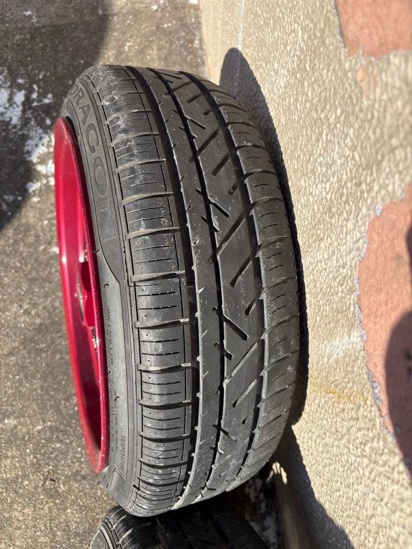 BBS ホイール 黒/茶メタリックPirelliタイヤ付き