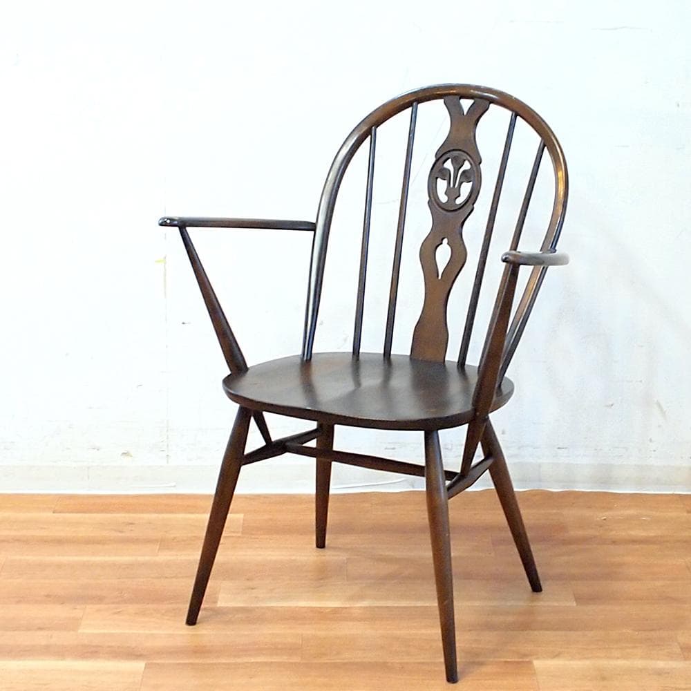 イギリスビンテージ アーコール/ercol エルム材 シスルバック アームチェア