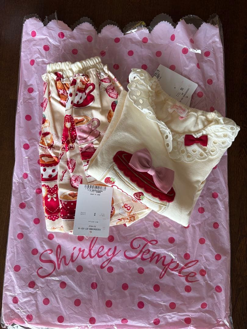 Shirley Templeシャーリーテンプルフリル付き上下セット誕生日