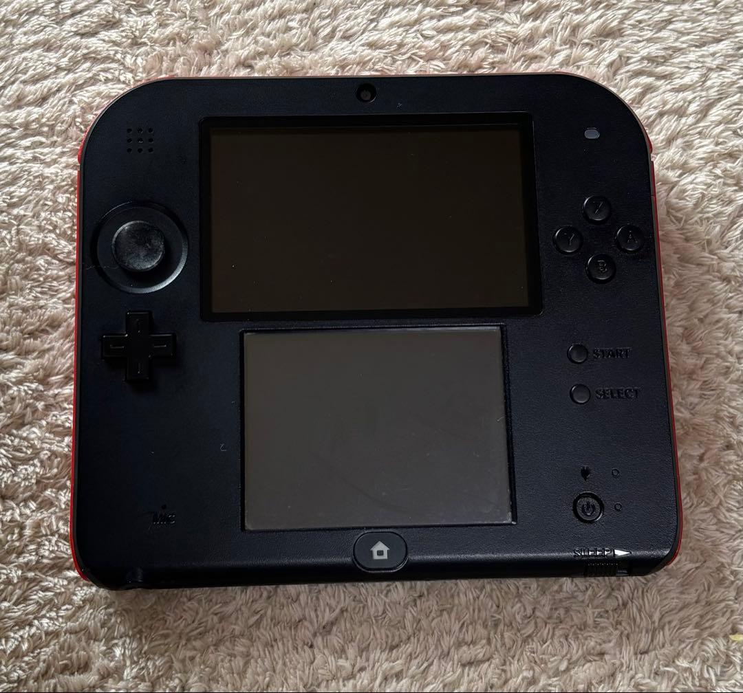 北米版 ニンテンドー2DS 本体＋ソフト4本