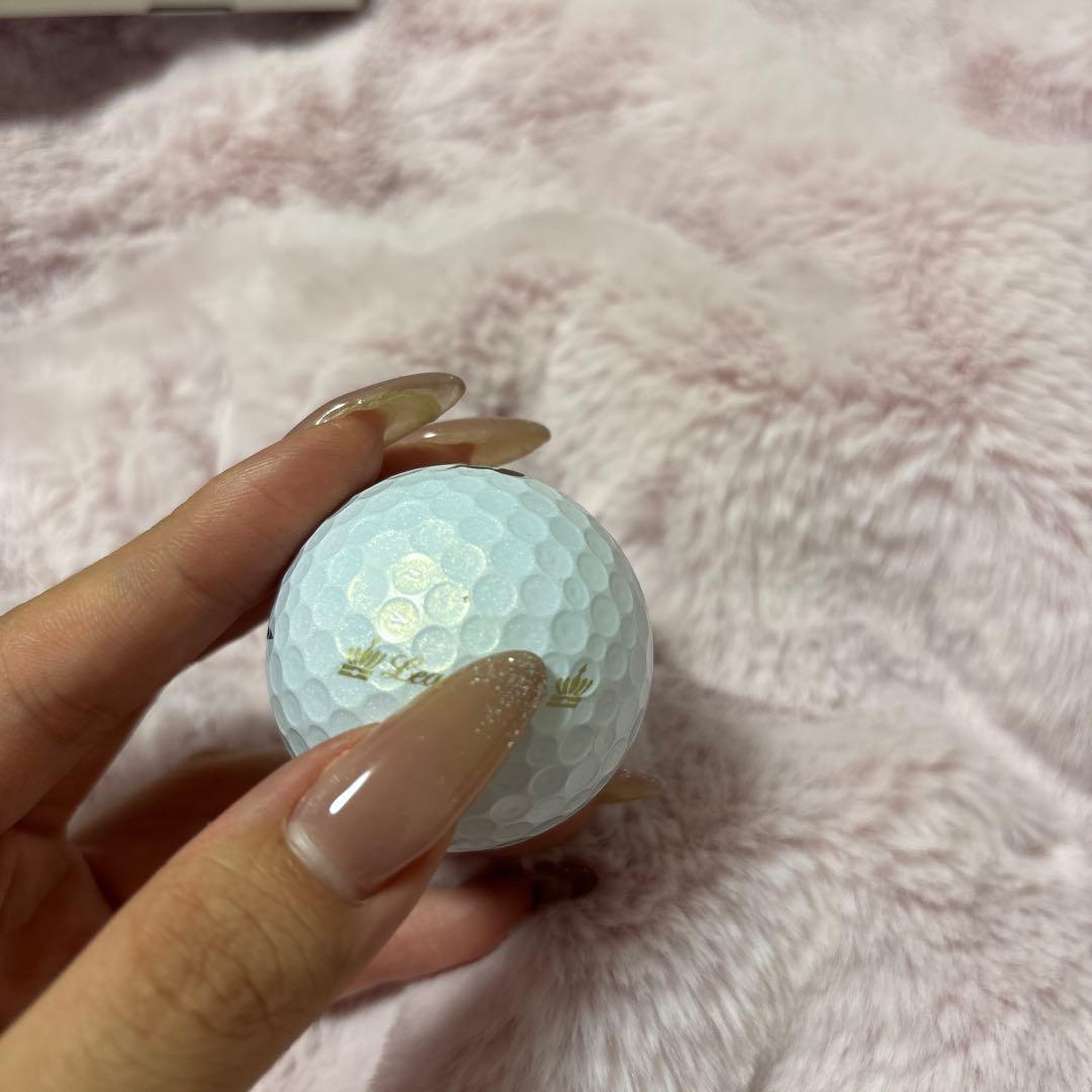 原英莉花さん　サイン入りボール