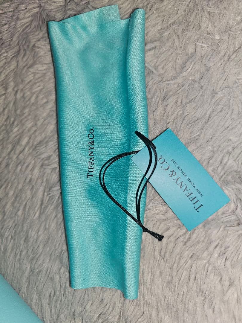 Tiffany & Co.　サングラス