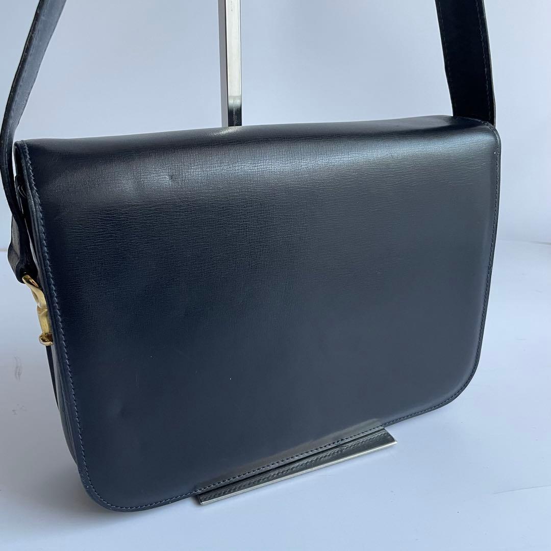 ✨極美品✨　CELINE ショルダーバッグ　馬車金具　紺　レザー　ビンテージ