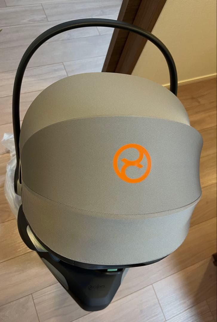 Cybex Clould G i-size チャイルドシート ISOFIX対応