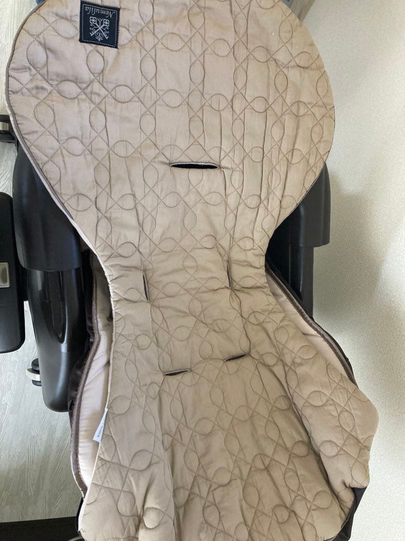 ネムリラ　オートスウィング　抱っこプラス　電動スウィング