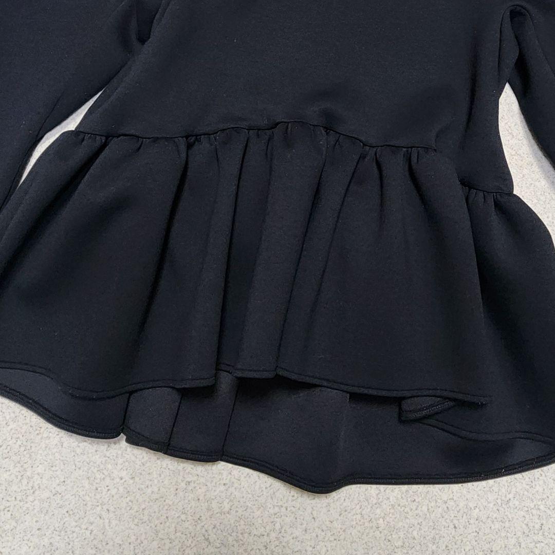 【美品】ツルバイマリコオイカワ 洗える ペプラムトップス キリル フリル 黒