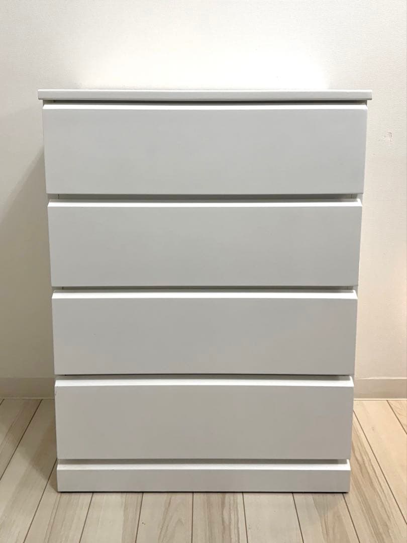 オシャレ ホワイトキャビネット（三連休割引価格）