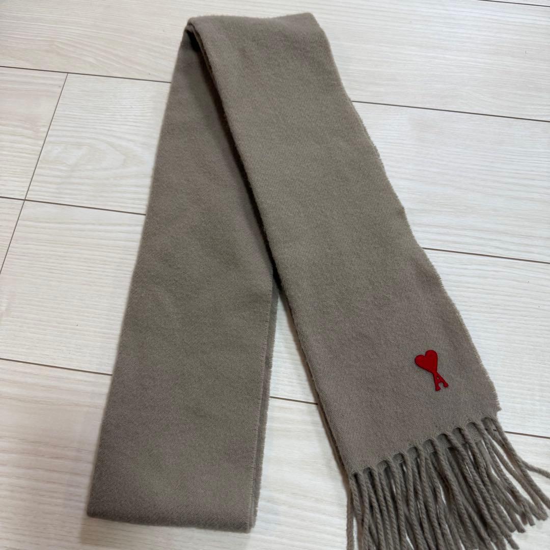 値下げ！AMI PARIS マフラー