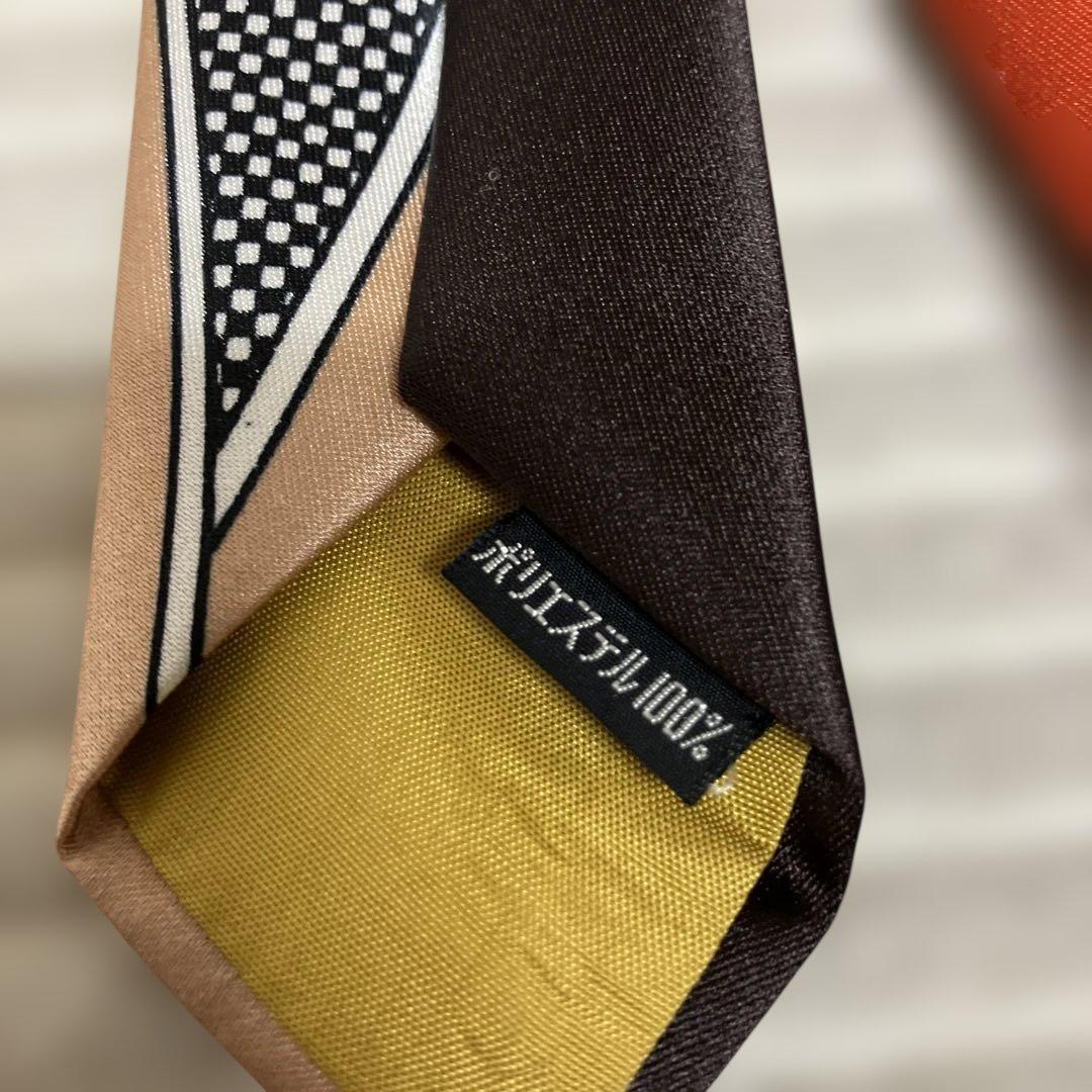 【合馬公式アカウント1】東レ　シルックll 幾何学模様 ネクタイ【1】