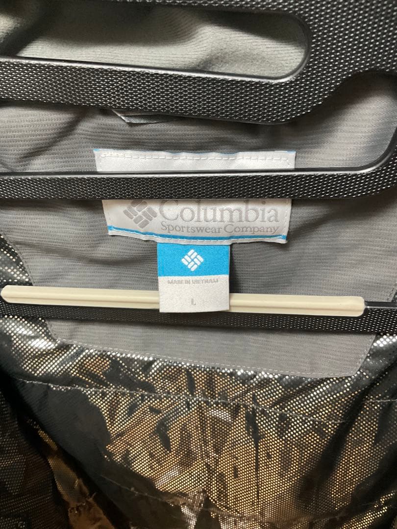 コロンビア　ラストトラックスジャケットとパウダースタッシュパンツ