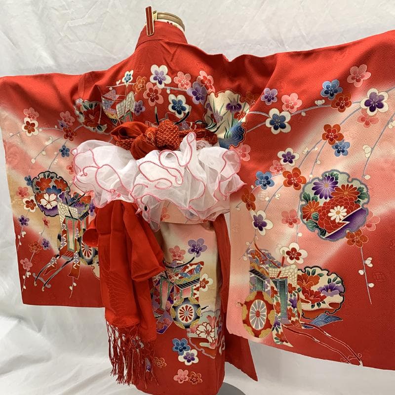 601ag32 着物のみ□七五三 三歳 女児 着物&チュール帯 雪輪文□美品