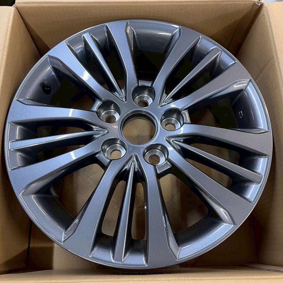 K◆トヨタ　VOXY　アルミホイール　純正　90系　16インチ