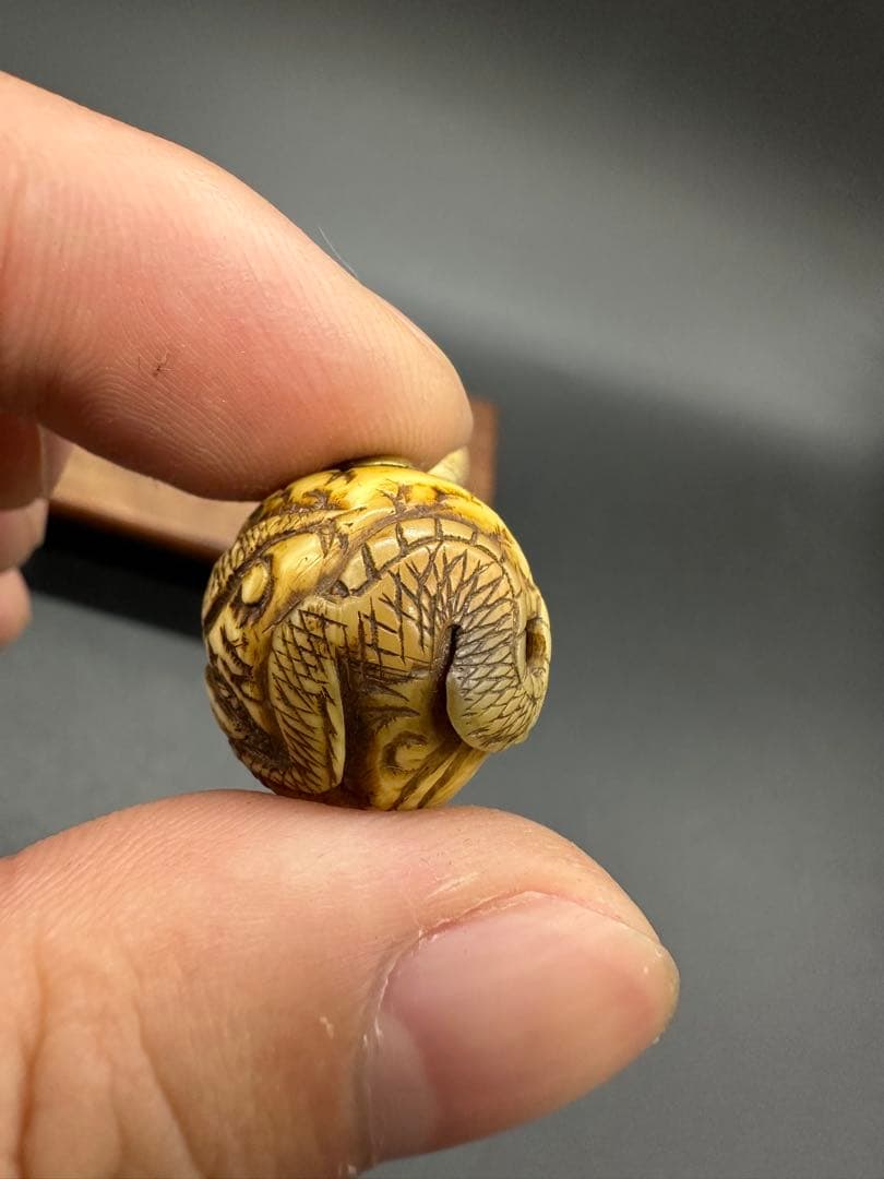 緒締　玉4点 玉　おじめ　根付　提げ物　骨董古美術