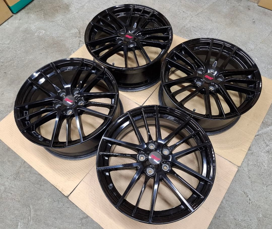 【極上品】スバル レヴォーグ STI 純正 ホイール 4本 18インチ 7.5J