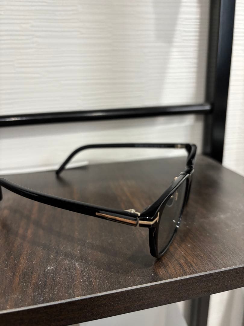 TOM FORD ブラックサングラス ほぼ新品