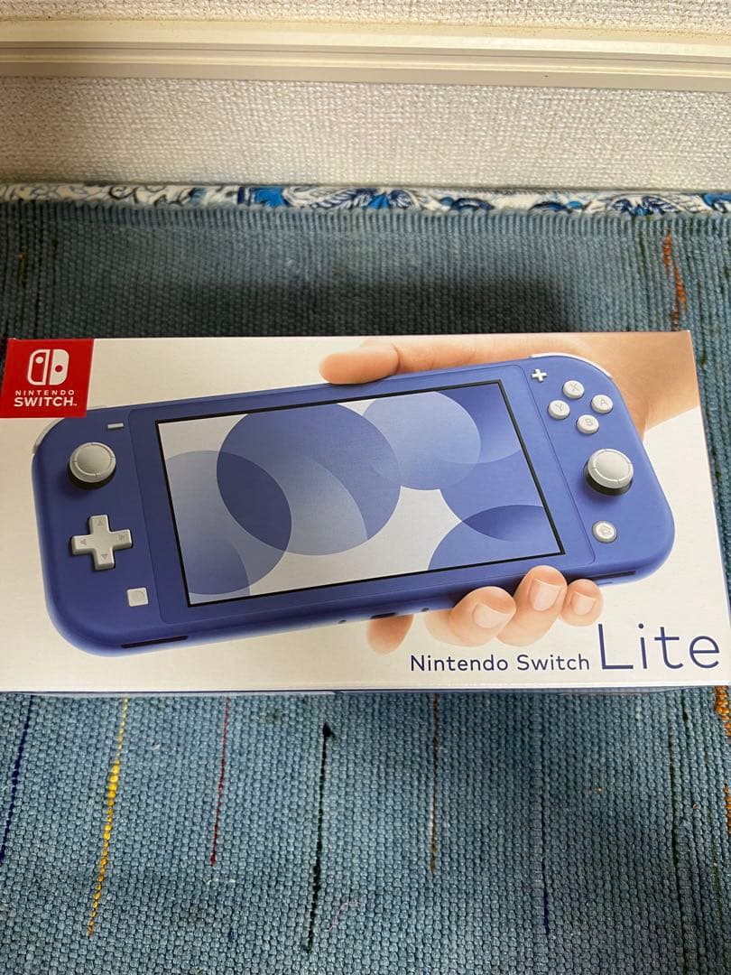 ニンテンドースイッチNintendo Switch Lite ブルー新品未開封品