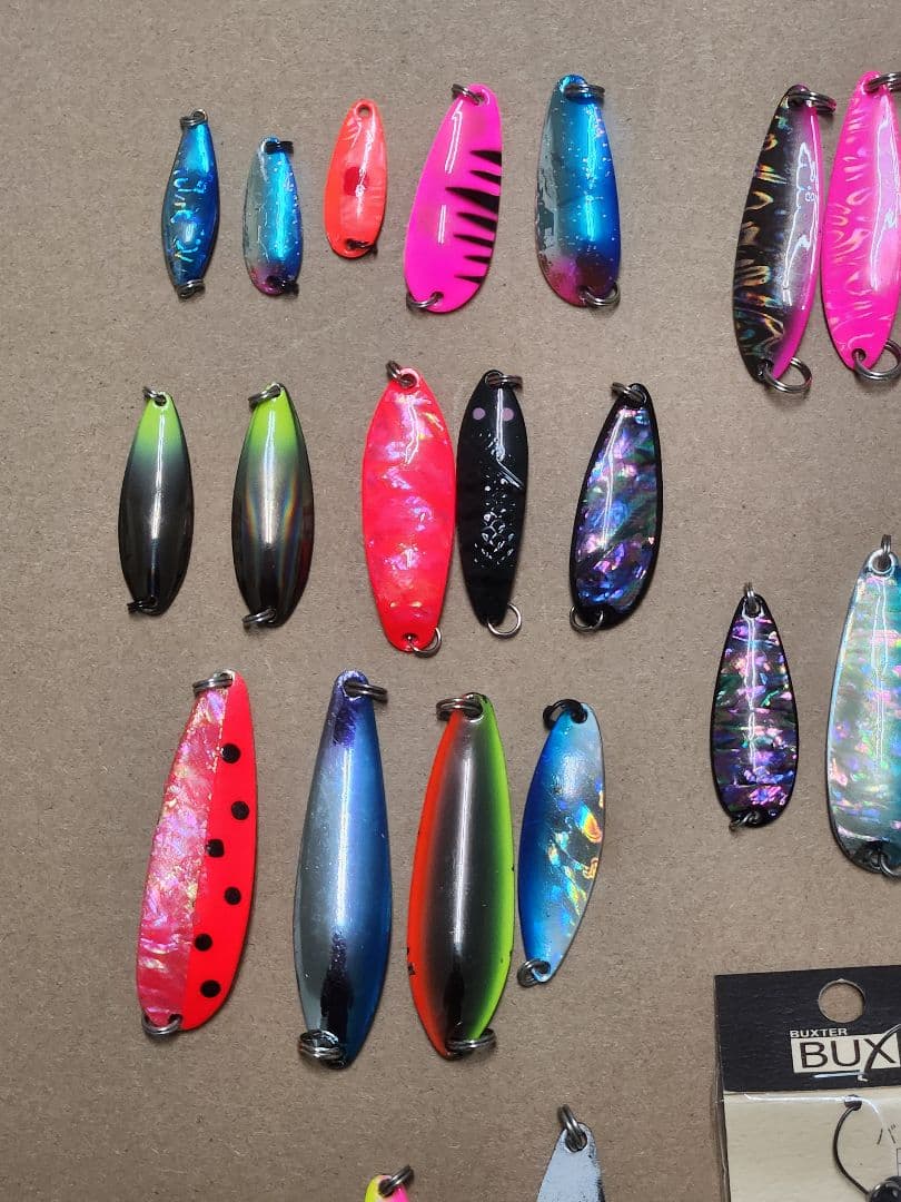 スプーンルアーセット 多色 35個4g～25g