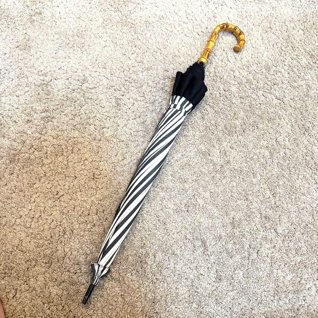 サンバリア100 日傘 ストライプ Mサイズ 長傘 白黒 モノトーン