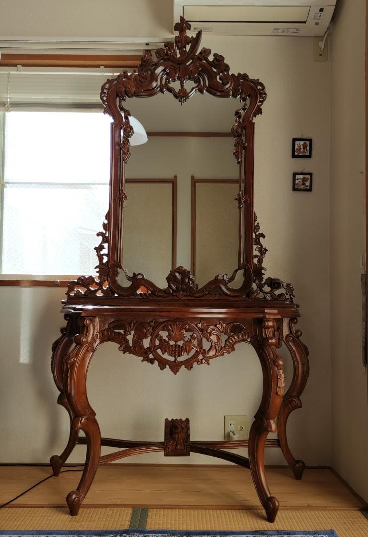 中世　ゴシック調　超高級ドレッサー 定価250万円