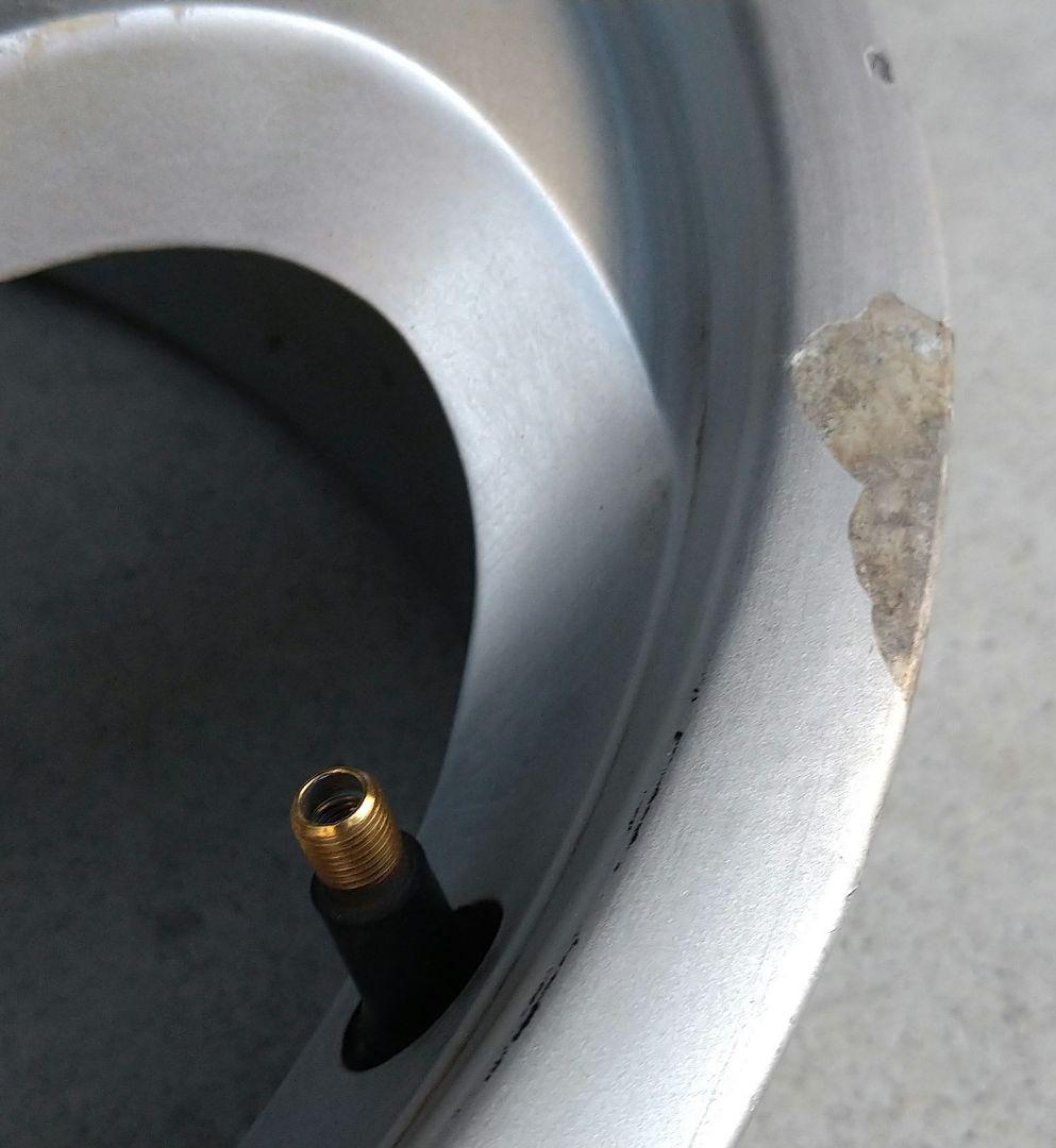 15インチ　5穴マルチ　アルミホイール