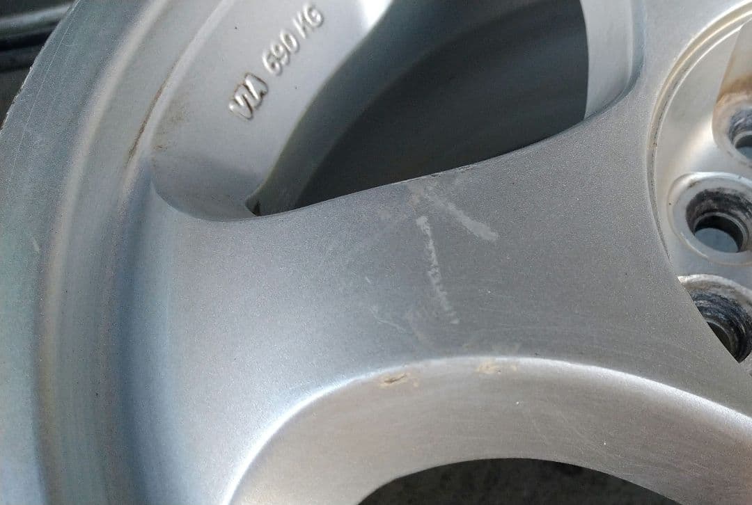 15インチ　5穴マルチ　アルミホイール