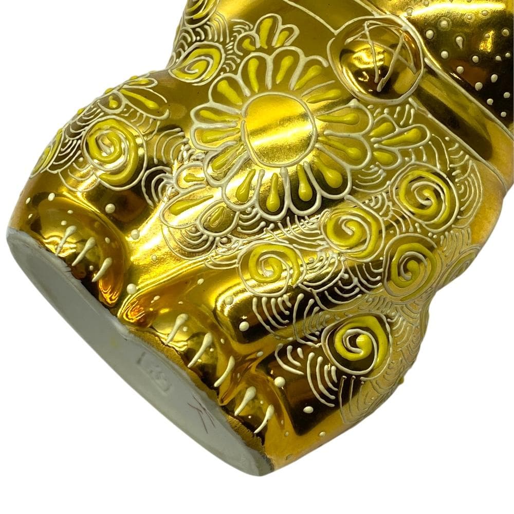 久谷焼　金色の招き猫　(右手金運招き猫)　金彩　開運　置物　正人作