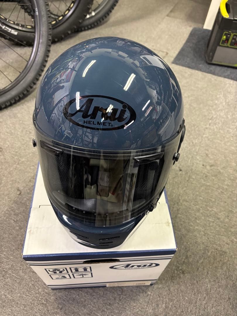 Arai フルフェイスヘルメット　ラパイド　ネオ　リアクト ナイトブルー