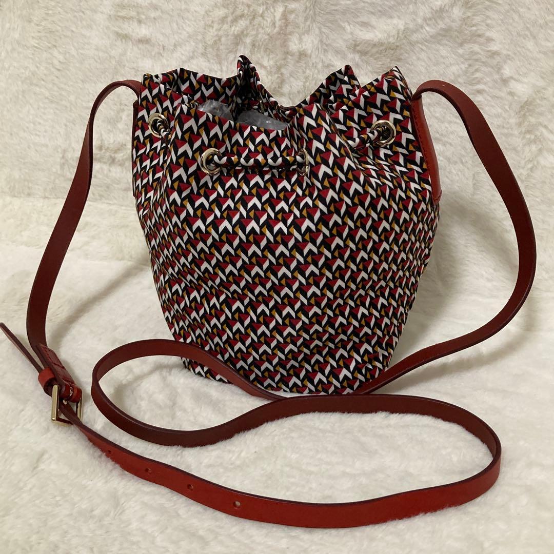 極美品 ロベルタピエリ ショルダーバッグ 巾着 TATAMI 総柄