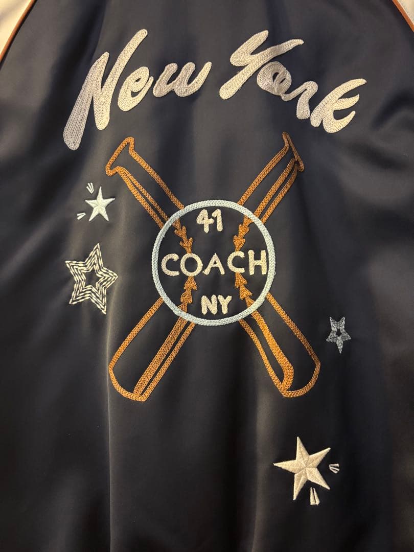 COACH 刺繍入りスタジャン ネイビー/ホワイト