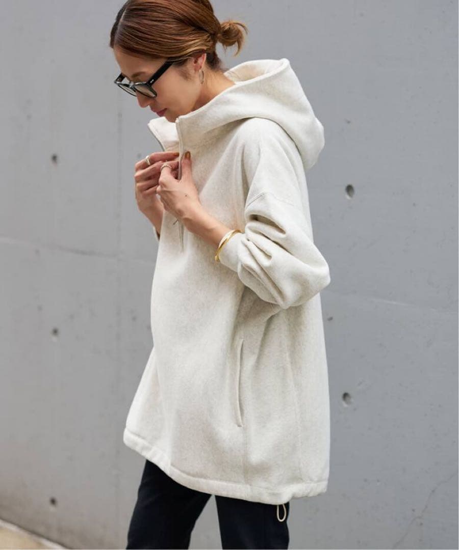 FRAMeWORK Champion 別注フードハーフジップドロストプルオーバー