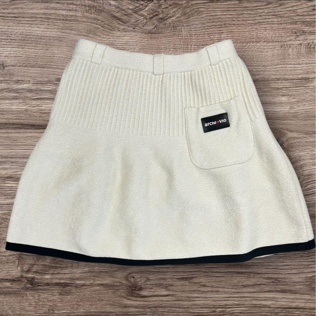 【極美品/36】アルチビオ ゴルフ ニット スカート　白 2024AW春ゴルフ