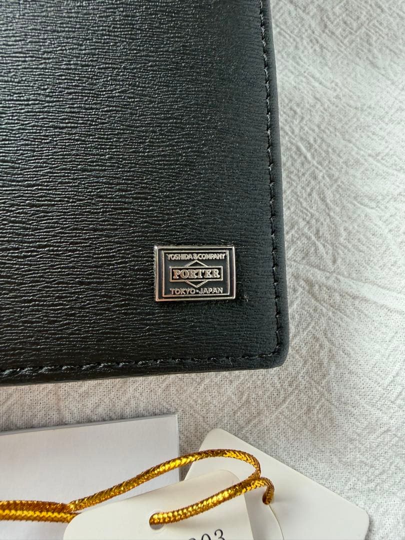 YOSHIDA ポーター　二つ折り財布　ブラック