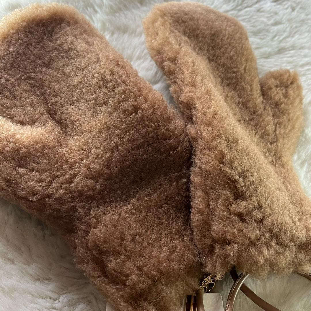 新品未使用 Max Maraマックスマーラ テディミトン もこもこ手袋 キャメル