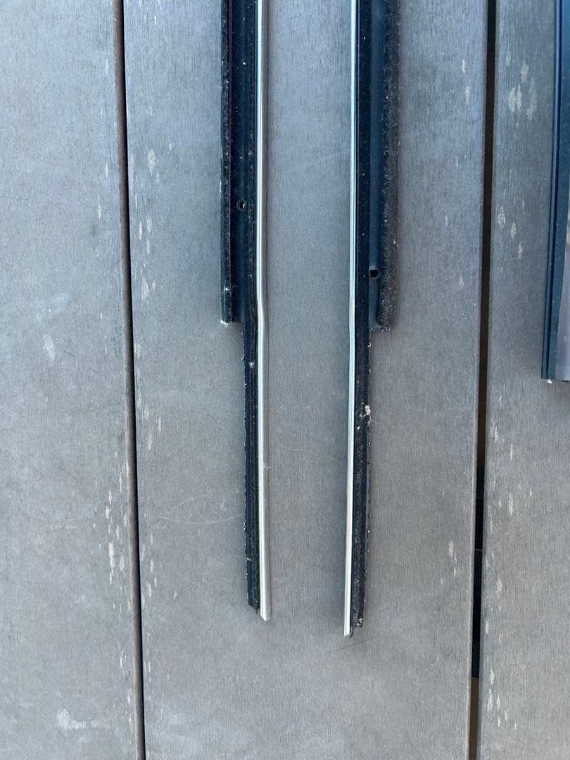 インパラ　ローライダー　ウェザーストリップ　ドア　内装　外装　ゴム