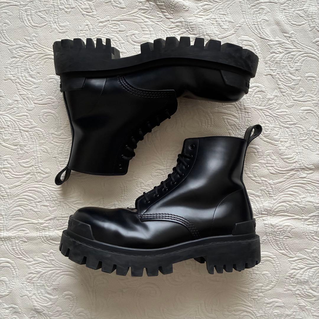 靴 Eyy Balenciaga Strike Lace-up Boots