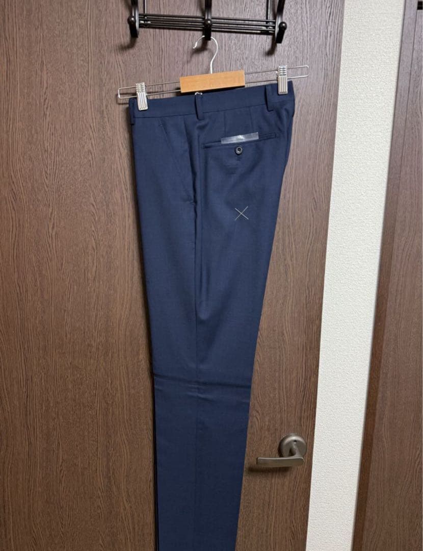 A6新品未使用！イタリアREDAウール100%3ピーススーツ！ネイビー！極小訳！