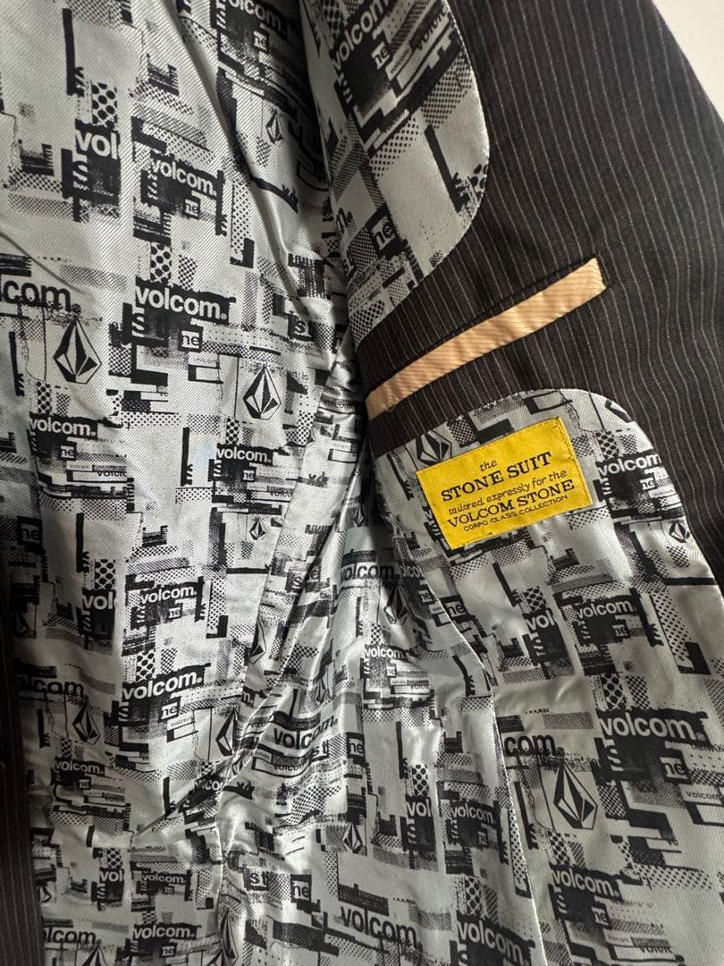 volcom ボルコム　スーツ　US-Sサイズ