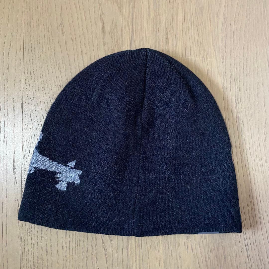 Palace x Oakley コラボニット帽