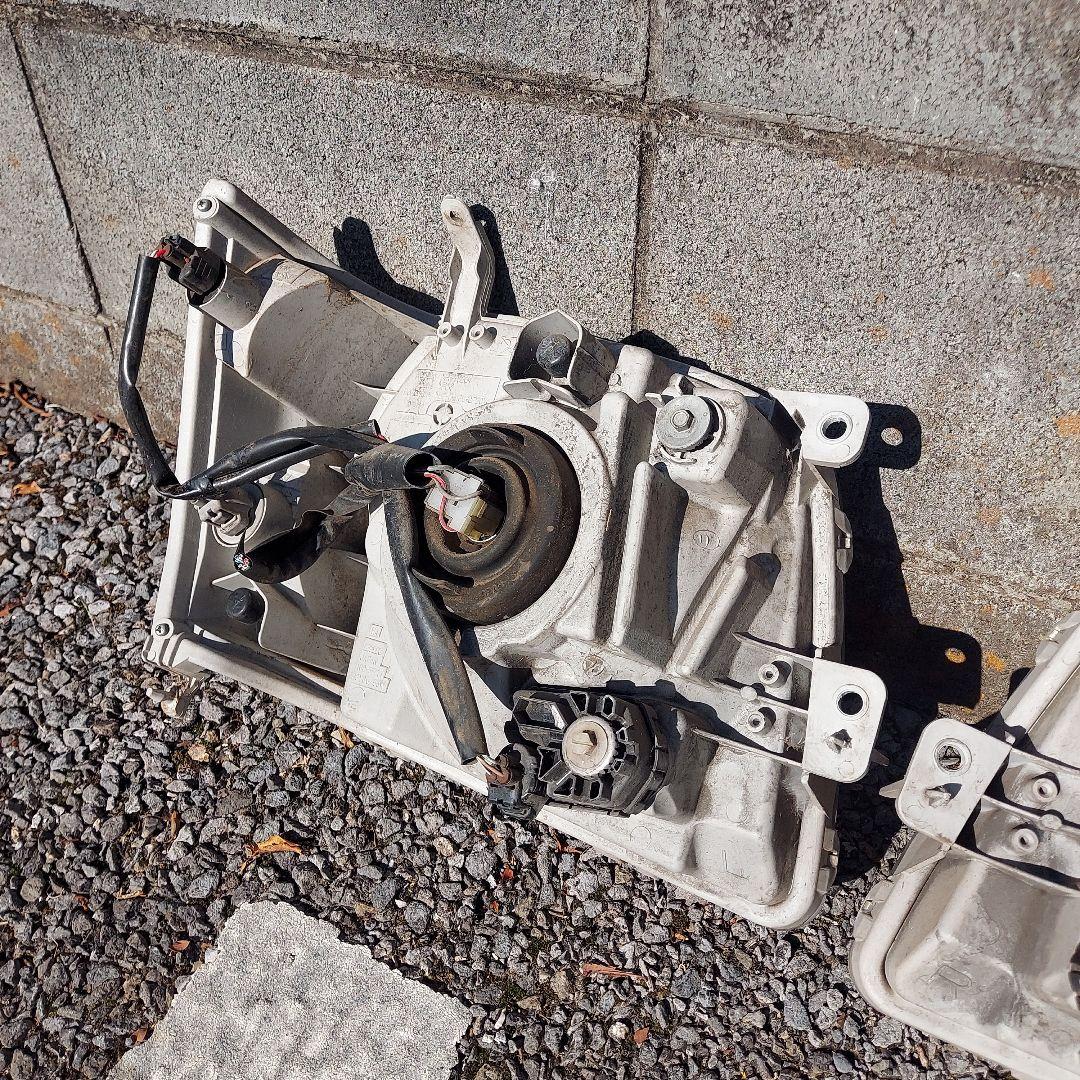 ダイハツ 純正 ハイゼット S320 ヘッドライト左 右 セット