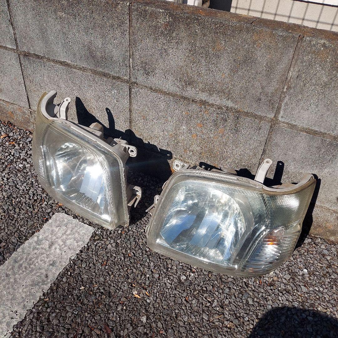 ダイハツ 純正 ハイゼット S320 ヘッドライト左 右 セット