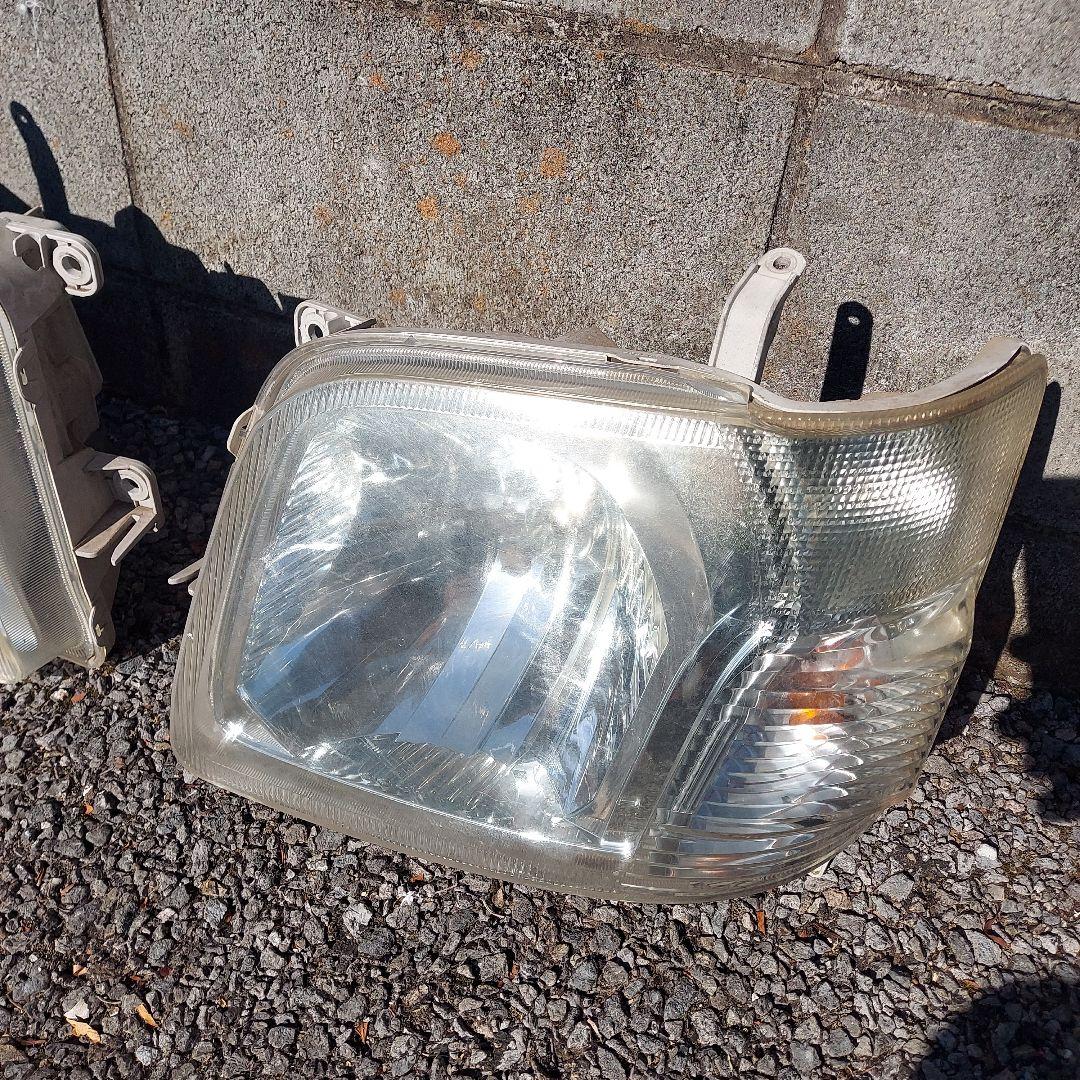 ダイハツ 純正 ハイゼット S320 ヘッドライト左 右 セット