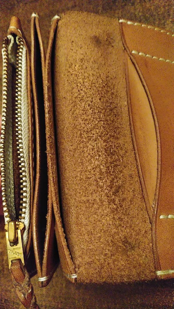 トラッカーウォレット　ミドル　ヌメ革