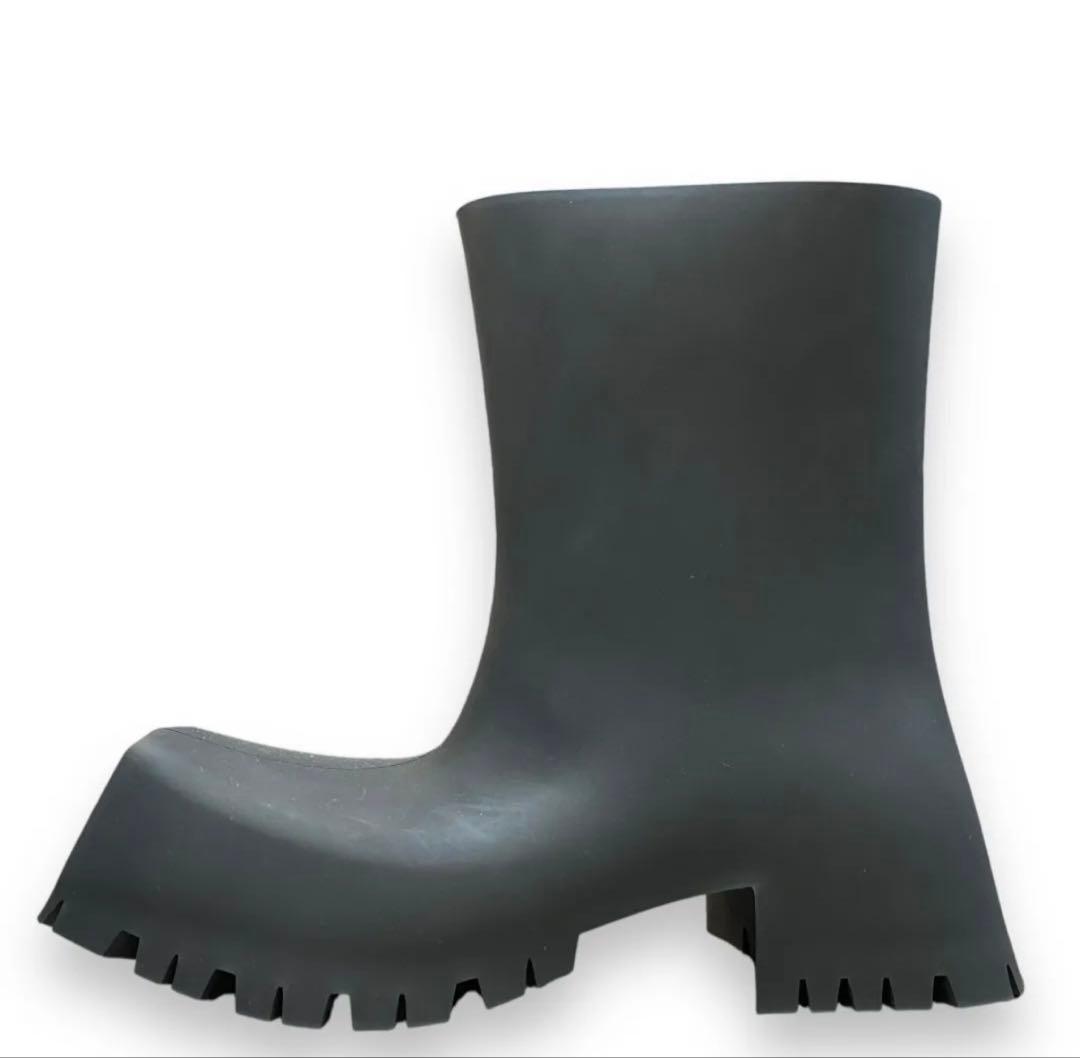 靴 BALENCIAGA TROOPER RUBBER BOOT