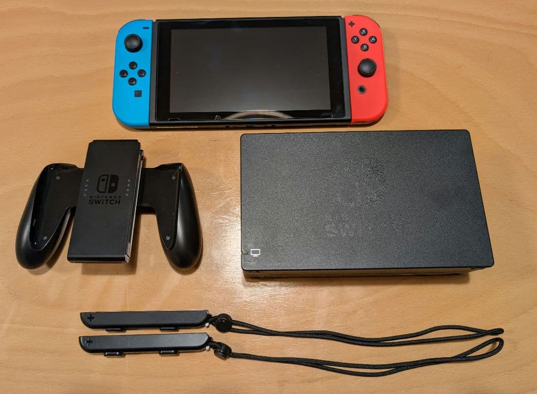 Nintendo Switch 本体 赤/青 Joy-Con付き