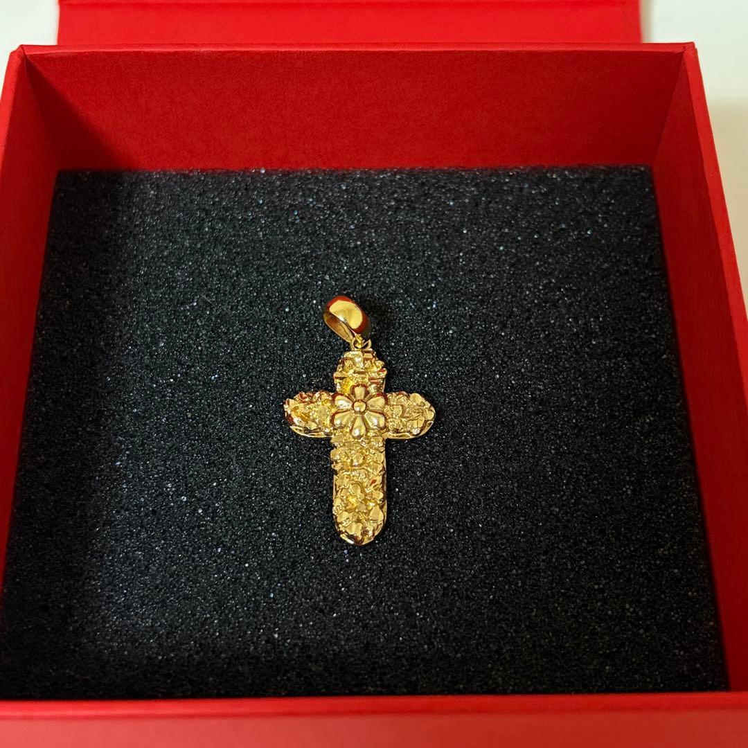 アクセサリー Venedacarter Small Flower Cross Pendant