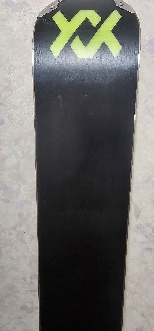 Völkl Racetiger スキー板