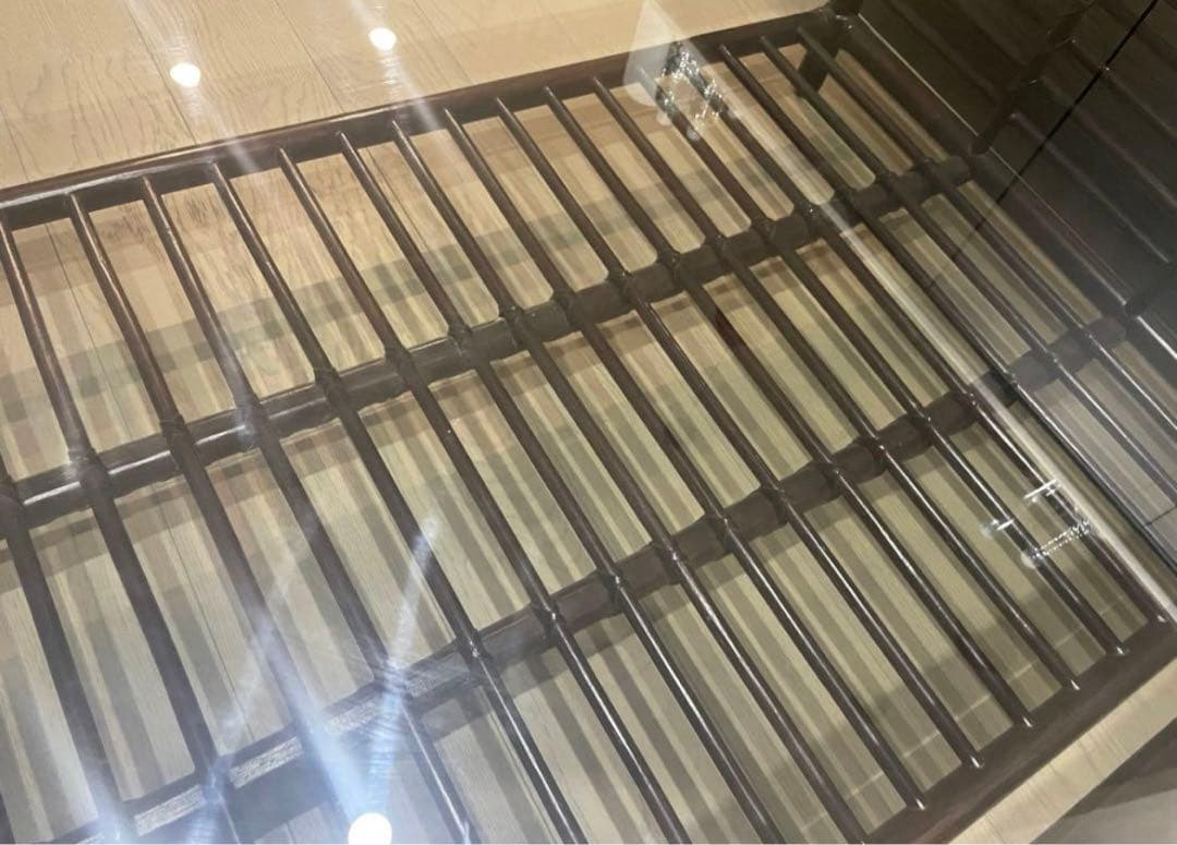 カサブランカ　ガラスローテーブル