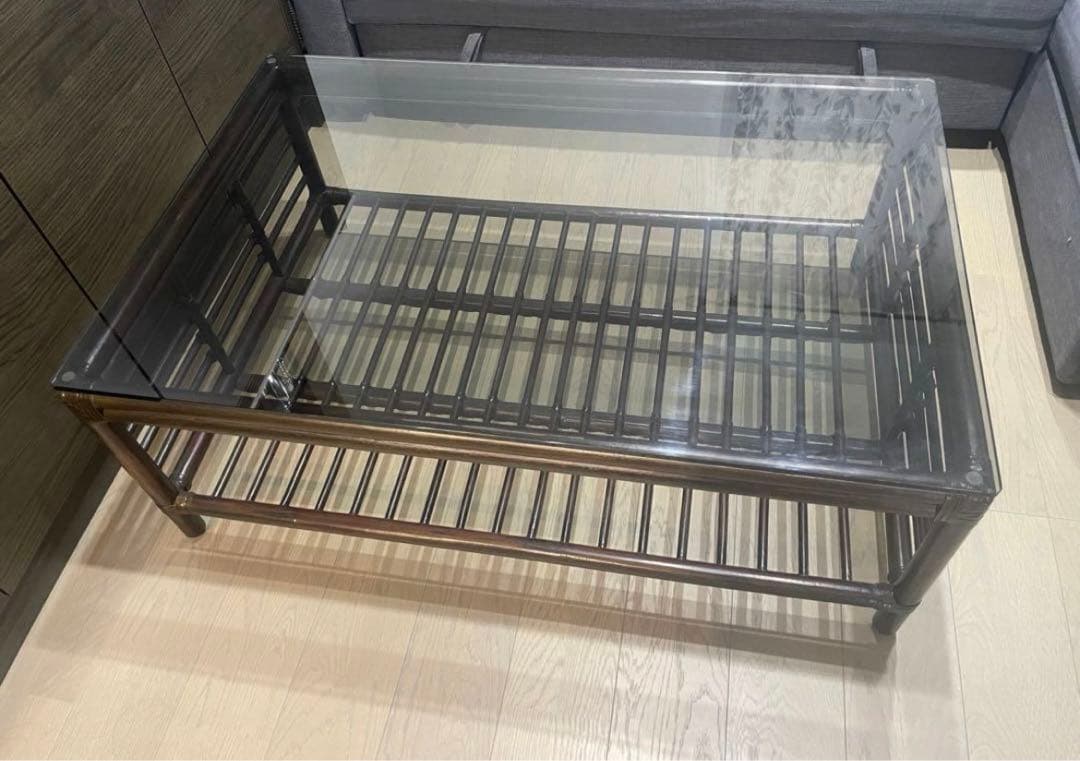 カサブランカ　ガラスローテーブル