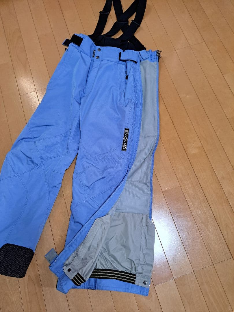 ON-YO-NE スキーウェア