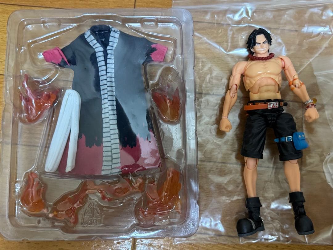 ポートガス・D・エース　火拳 SHフィギュアーツ　S.H.Figuarts